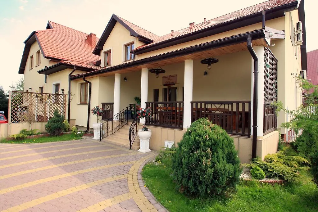 Pokoje Goscinne Anna Airport Modlin Nowy Dwor Mazowiecki Poland